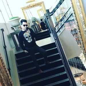 Meet your Posher, Freddy